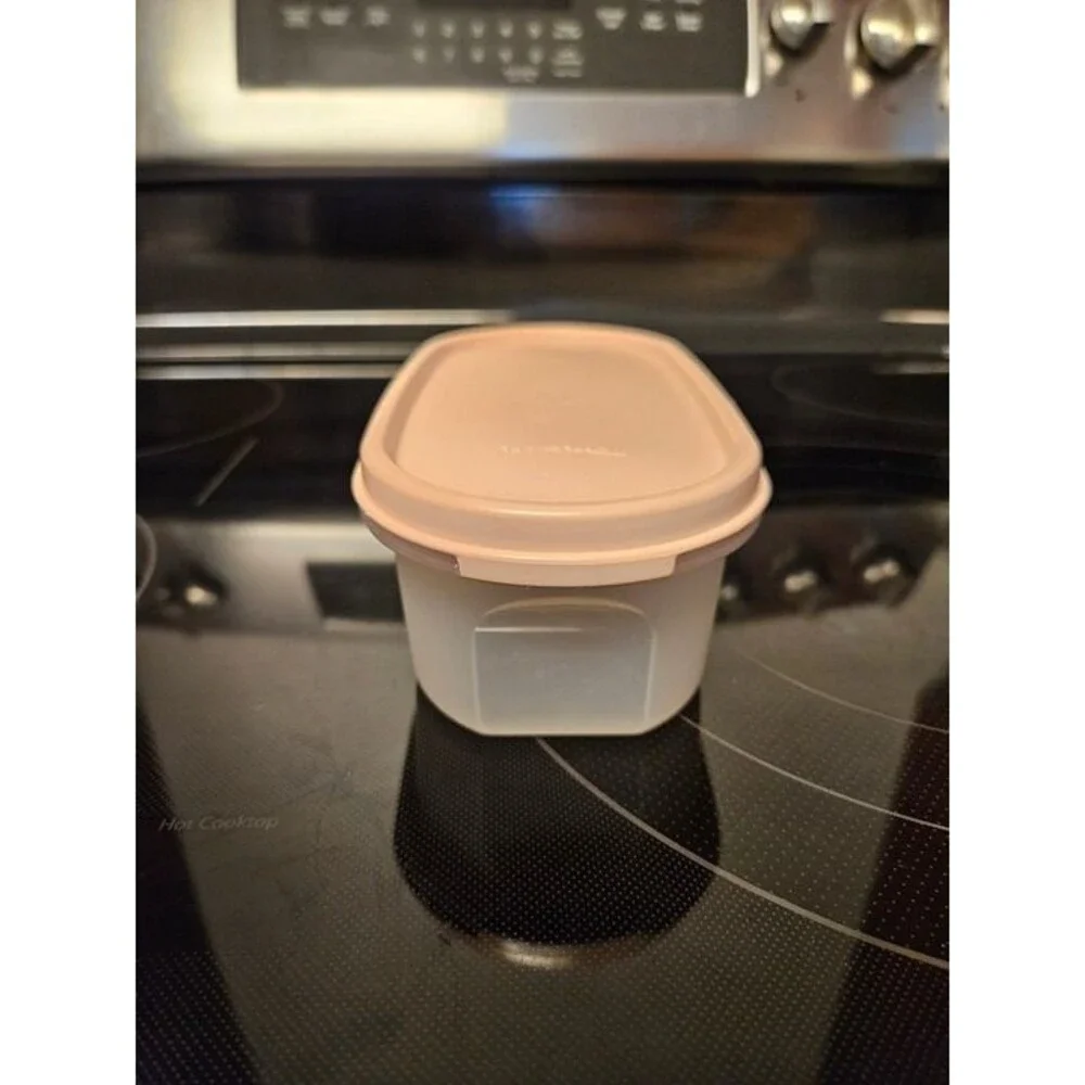 Vintage Tupperware Oval Modular Mates 2.5